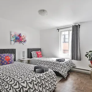 Free Parking And Location Appartement